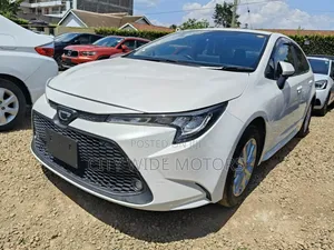 Toyota Corolla 2020 White