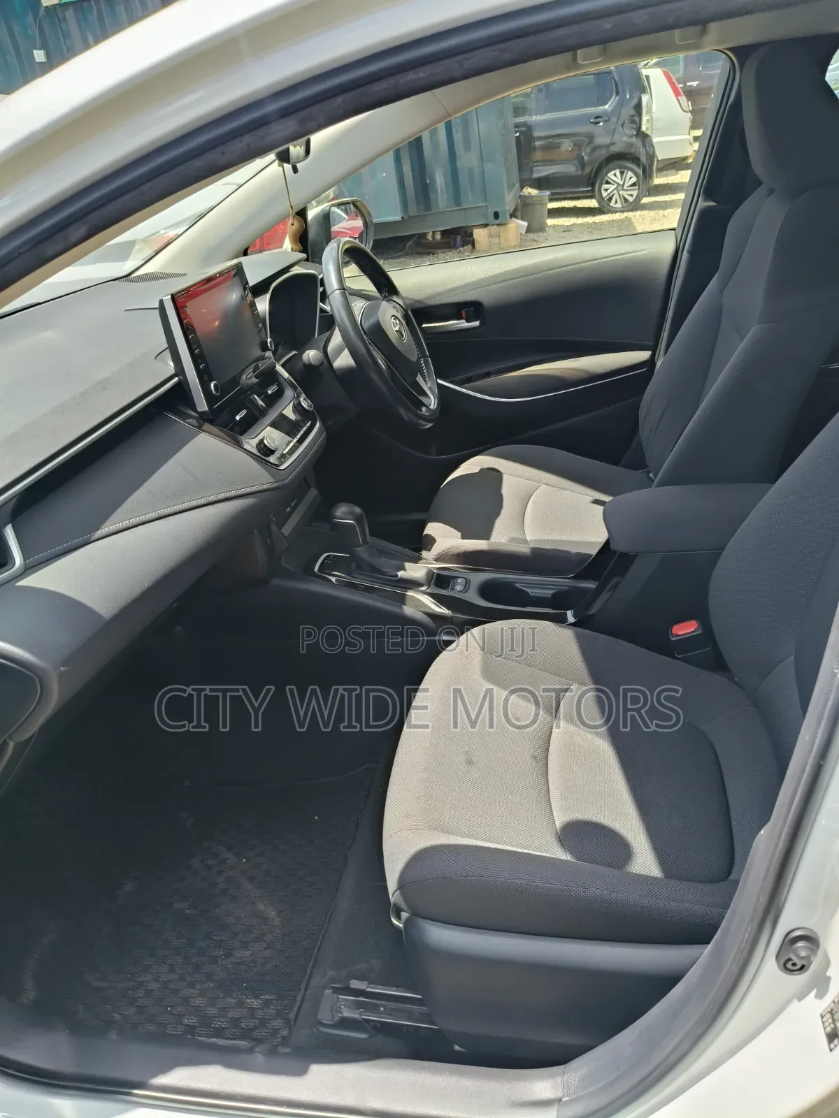 Toyota Corolla 2020 White