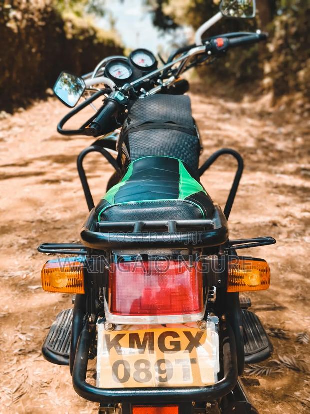 New Ranger R-2020 2026 Black