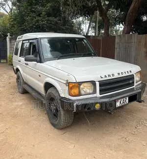 Land Rover Discovery 2001 White