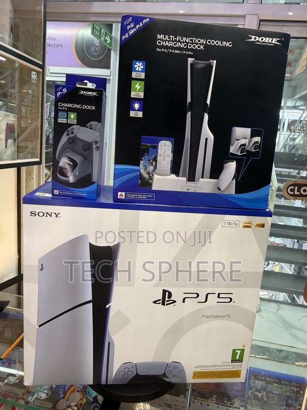Brand New PS5 Slim Disc+ Multi Functional Cooling Charging Dock - thumbnail 2