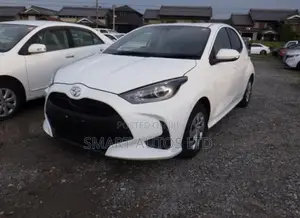 Toyota Yaris 2020 Off white