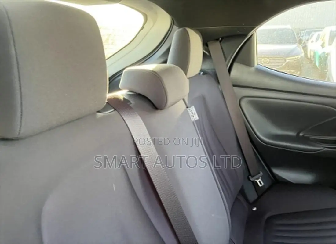Toyota Yaris 2020 White