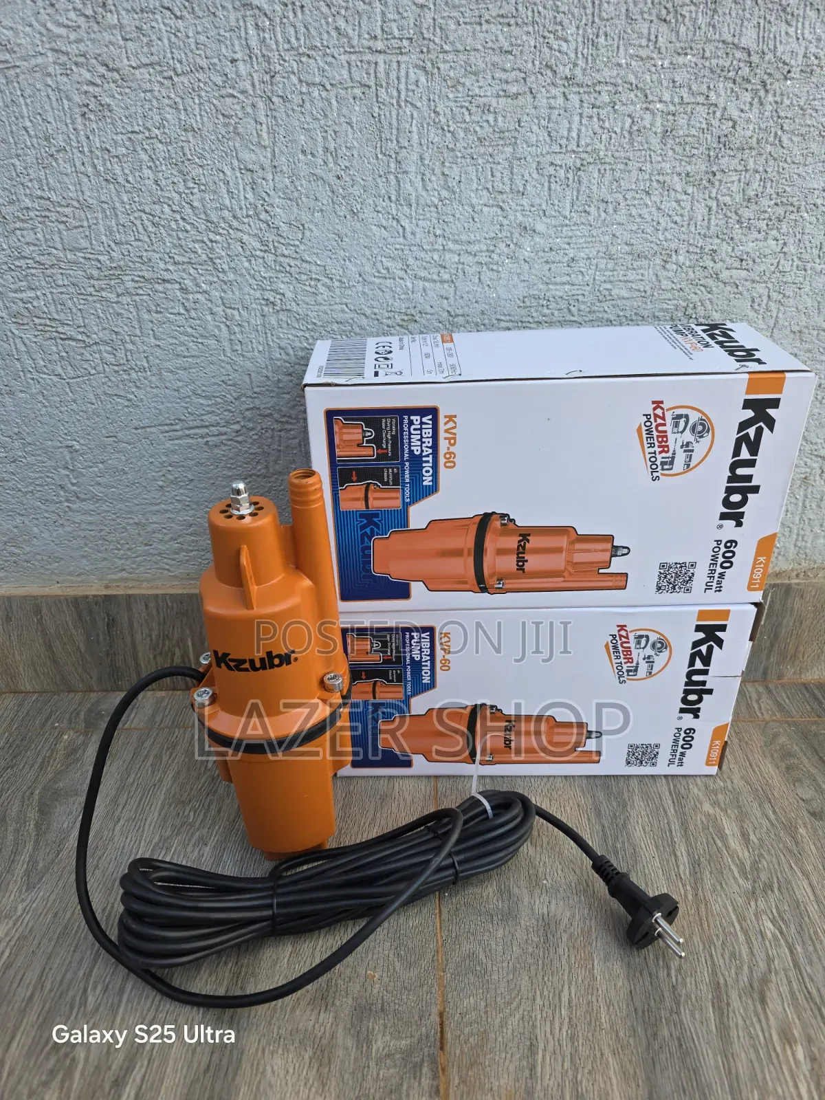 0.25 kW (0.33 HP) Sub-Surface Vibration Water Pump