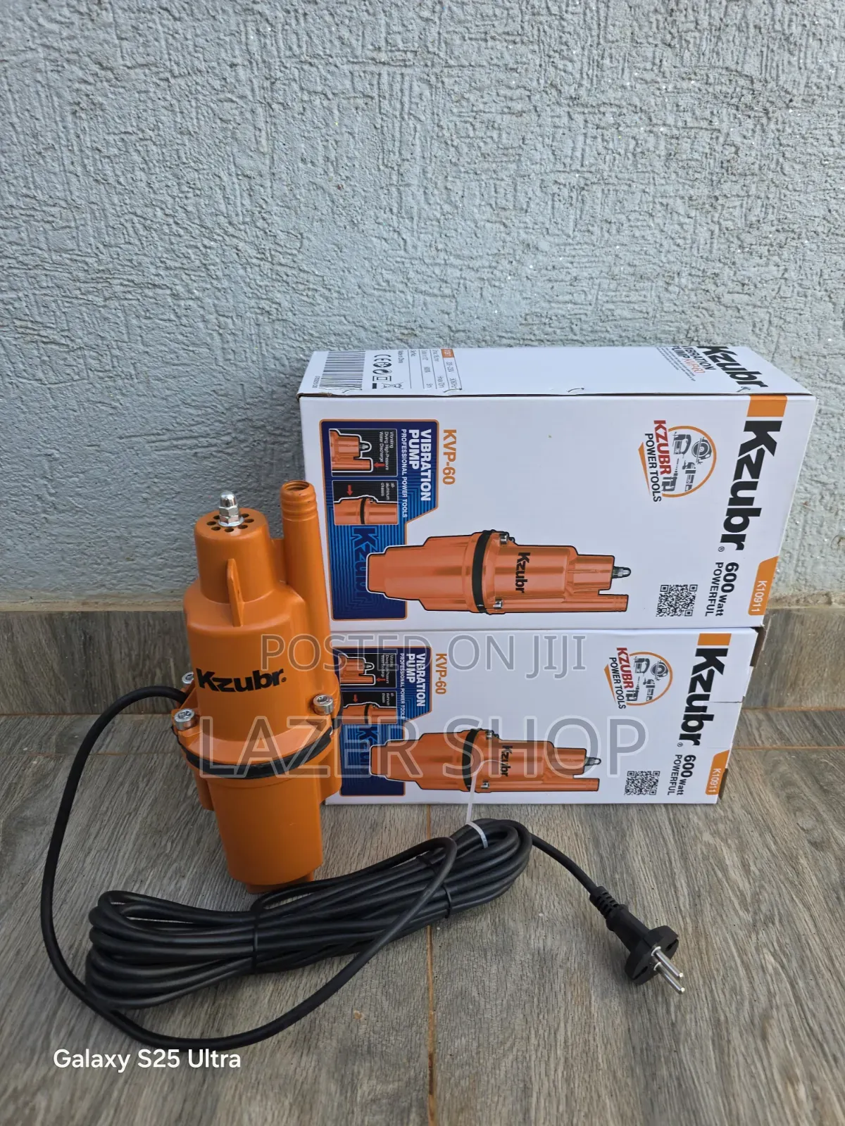0.25 kW (0.33 HP) Sub-Surface Vibration Water Pump