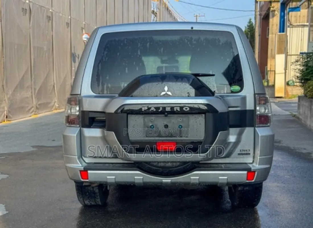 Mitsubishi Pajero 2019