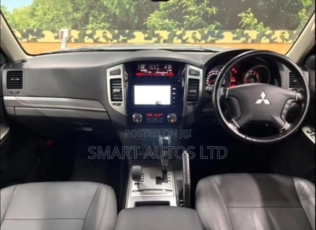 Mitsubishi Pajero 2019