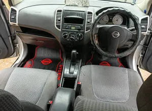 Nissan Wingroad 2009 Silver