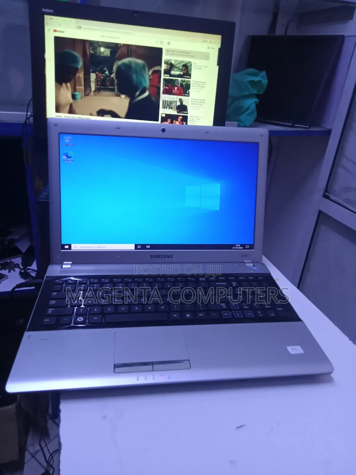 Laptop Samsung RV520 4GB Intel Core i3 HDD 750GB