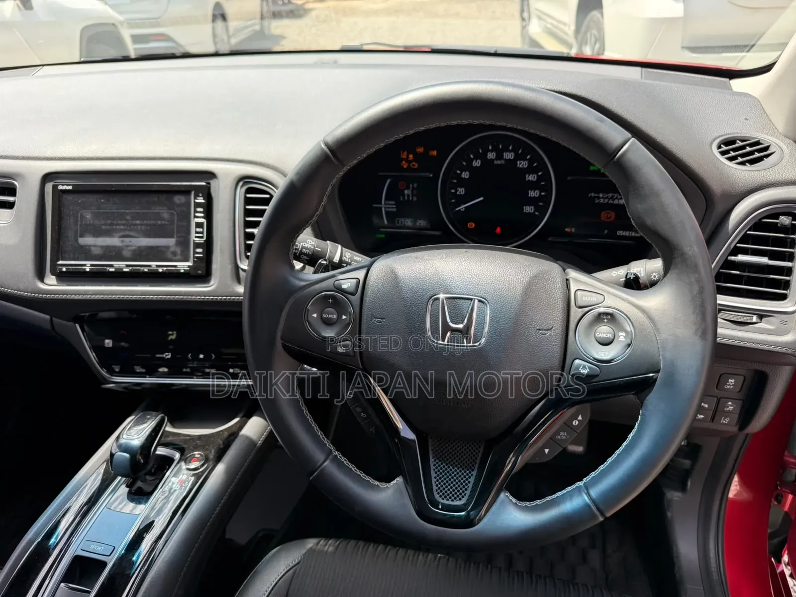 Honda Vezel 2020 Red