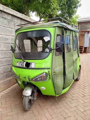 Motorcycle 2025 Green