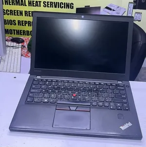 Laptop Lenovo ThinkPad X270 8GB Intel Core i5 HDD 256GB