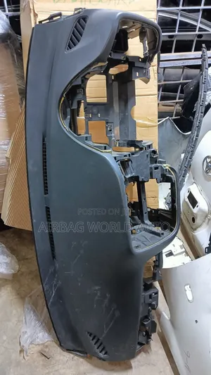 Mitsubishi Outlander Dashboard