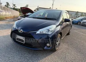 Toyota Vitz 1.5 FWD Hybrid 5dr 2019 Blue