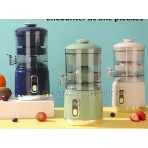 Rechargeable Wireless Portable Electric Citrus Juicer / Press