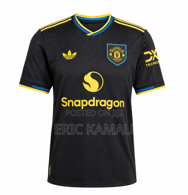 Manchester United Jerseys - thumbnail 3
