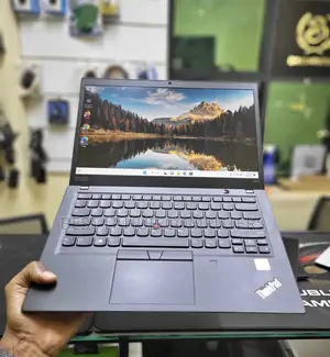 Laptop Lenovo ThinkPad T490s 16GB Intel Core i7 SSD 512GB