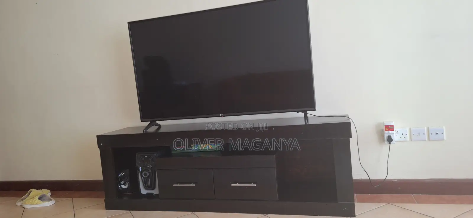 Sturdy TV Stand