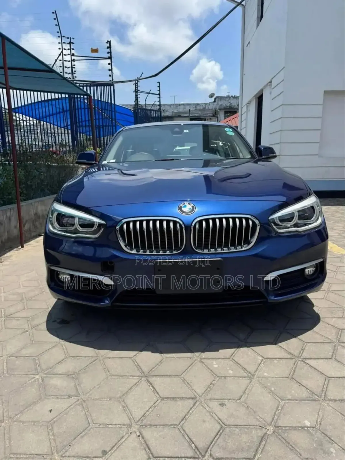 BMW 118i 2019 Blue