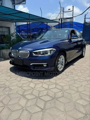 BMW 118i 2019 Blue