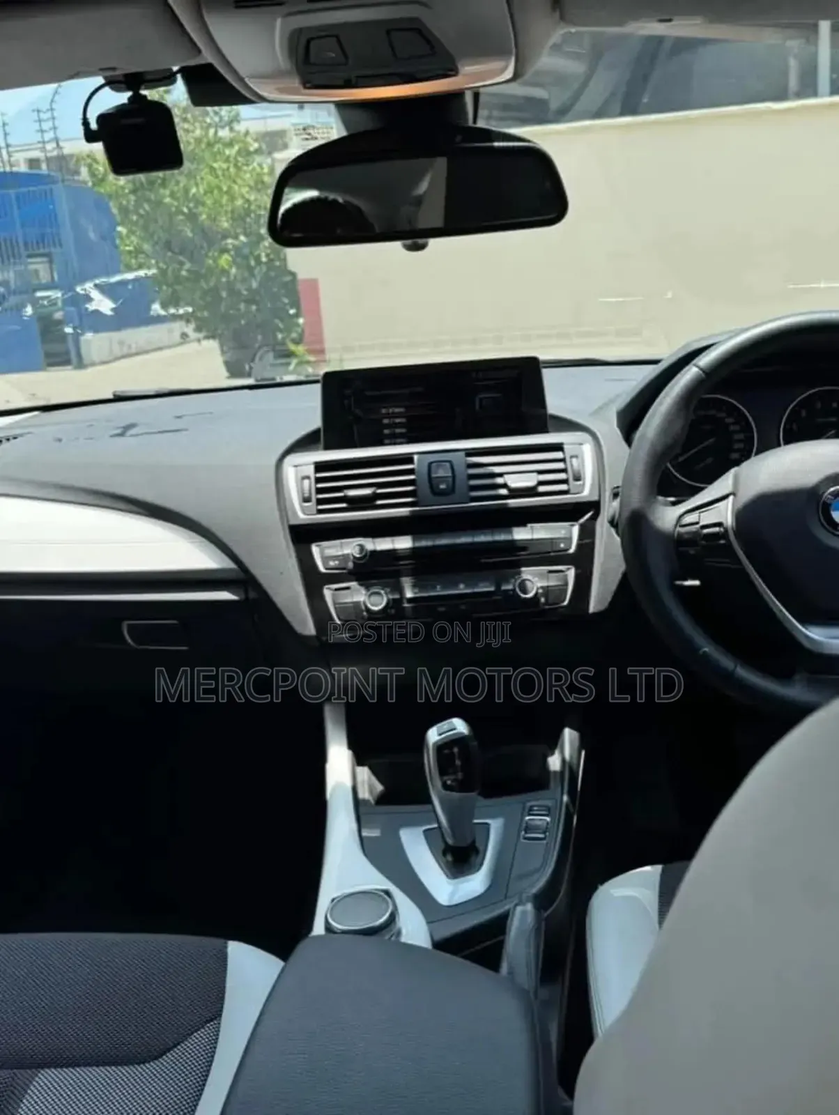 BMW 118i 2019 Blue