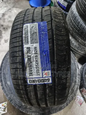 255/35zr19 Goddard Tyres