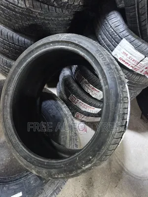 255/35zr19 Goddard Tyres