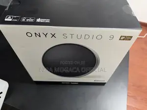 Onyx Studio 9