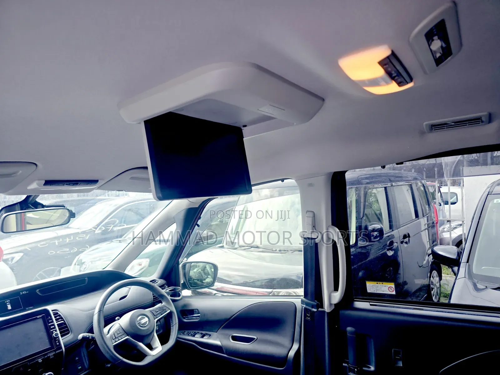Nissan Serena 2020 Maroon