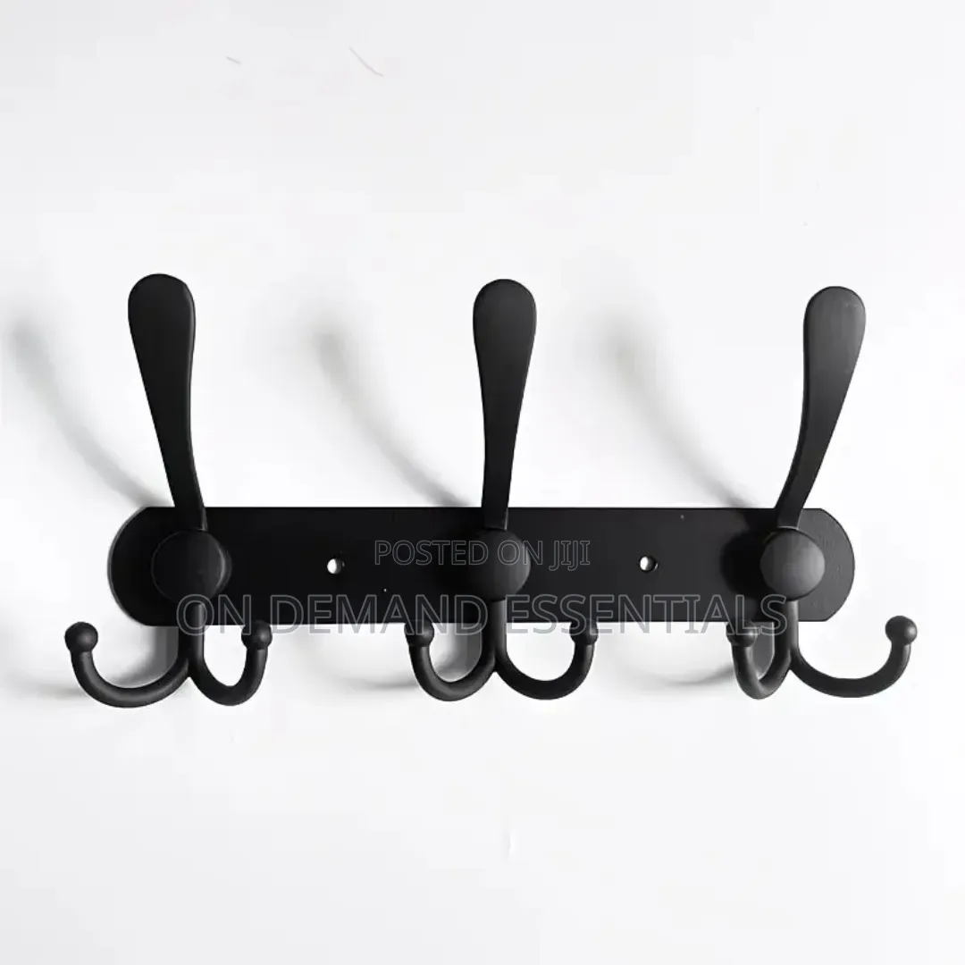Black Stainless Steel Wall-Mounted Hook Rack