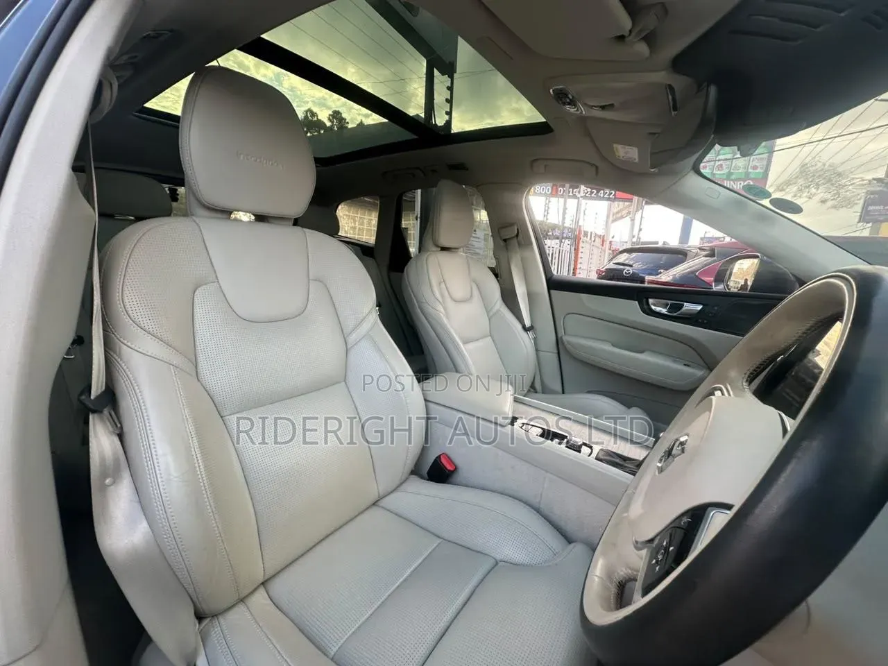 Volvo XC60 2020 Blue