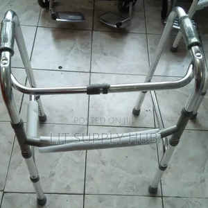 Foldable Frame Walking Aids With Adjustable Height