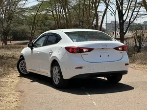 Mazda Axela 2019 White