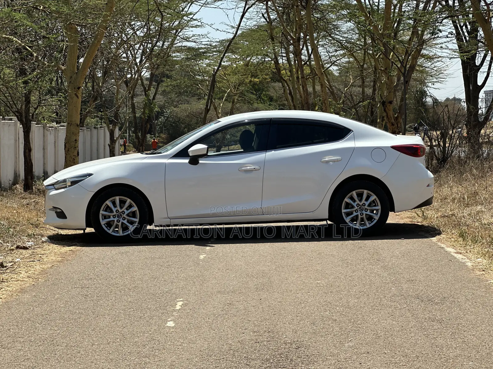 Mazda Axela 2019 White