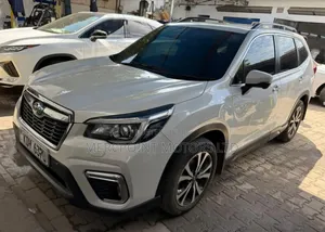 Subaru Forester 2019 White