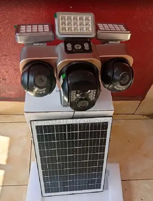 4G Tripple Lens Solar CCTV Camera Light- Triple Screen Monitoring