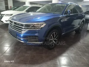 Volkswagen Touareg 2020 Blue
