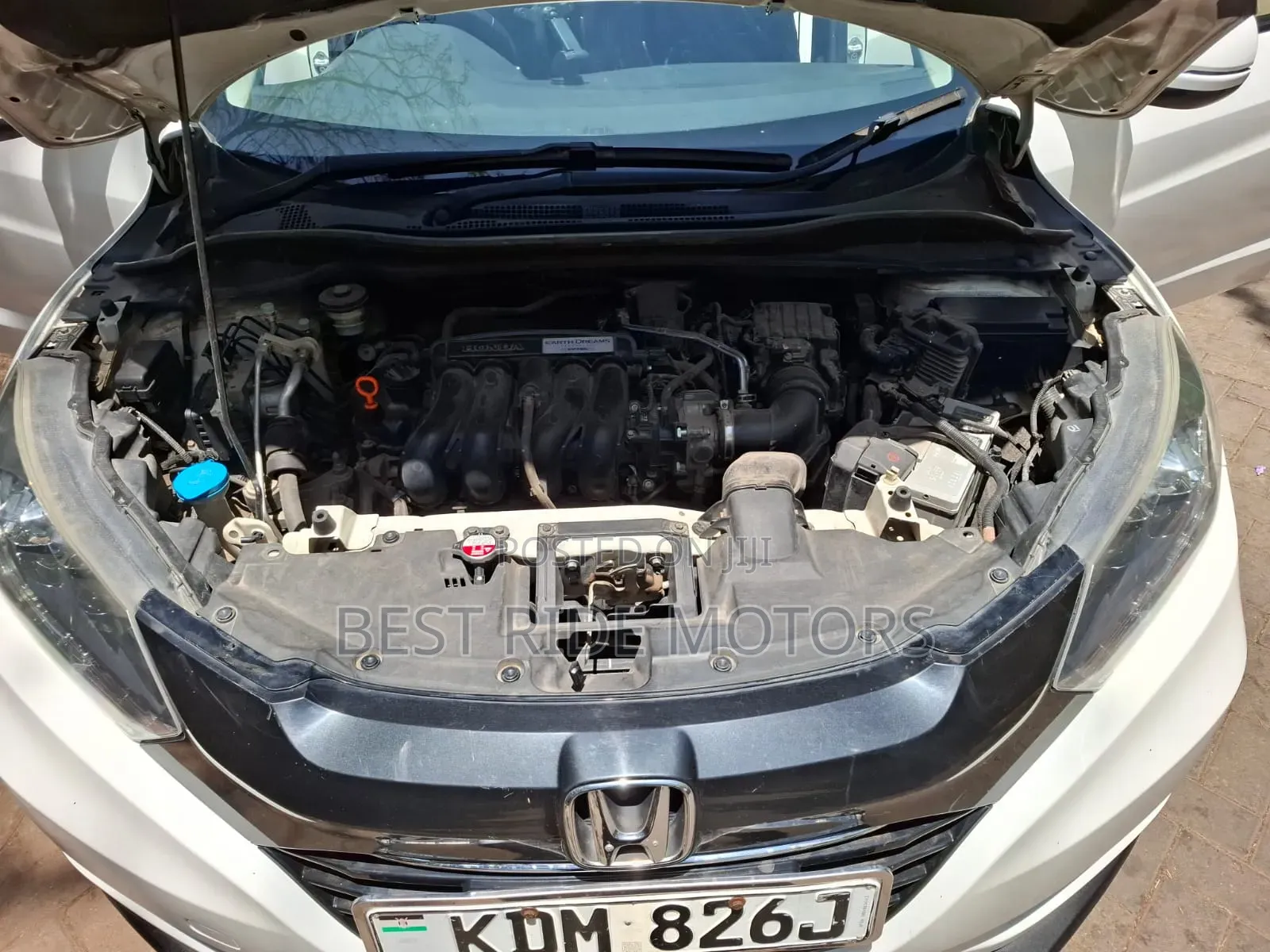 Honda Vezel 1.5 2WD 2016 Pearl