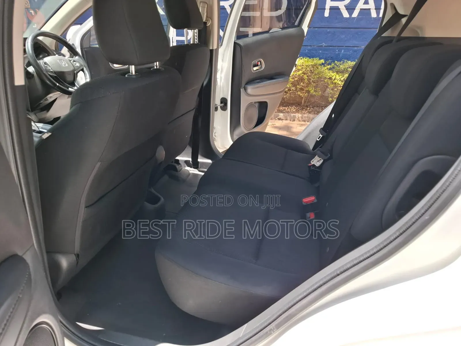 Honda Vezel 1.5 2WD 2016 Pearl