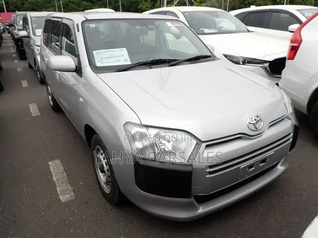 Toyota Succeed 2020 Silver