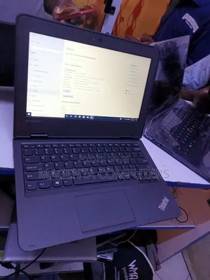 Laptop Lenovo Yoga 11e 4GB Intel Celeron HDD 160GB
