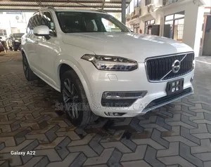 Volvo XC90 T5 R-Design 7 Passenger AWD 2020 White