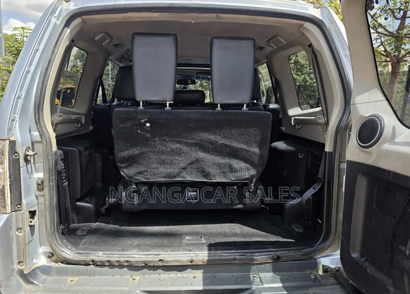 Mitsubishi Pajero 2005 Silver