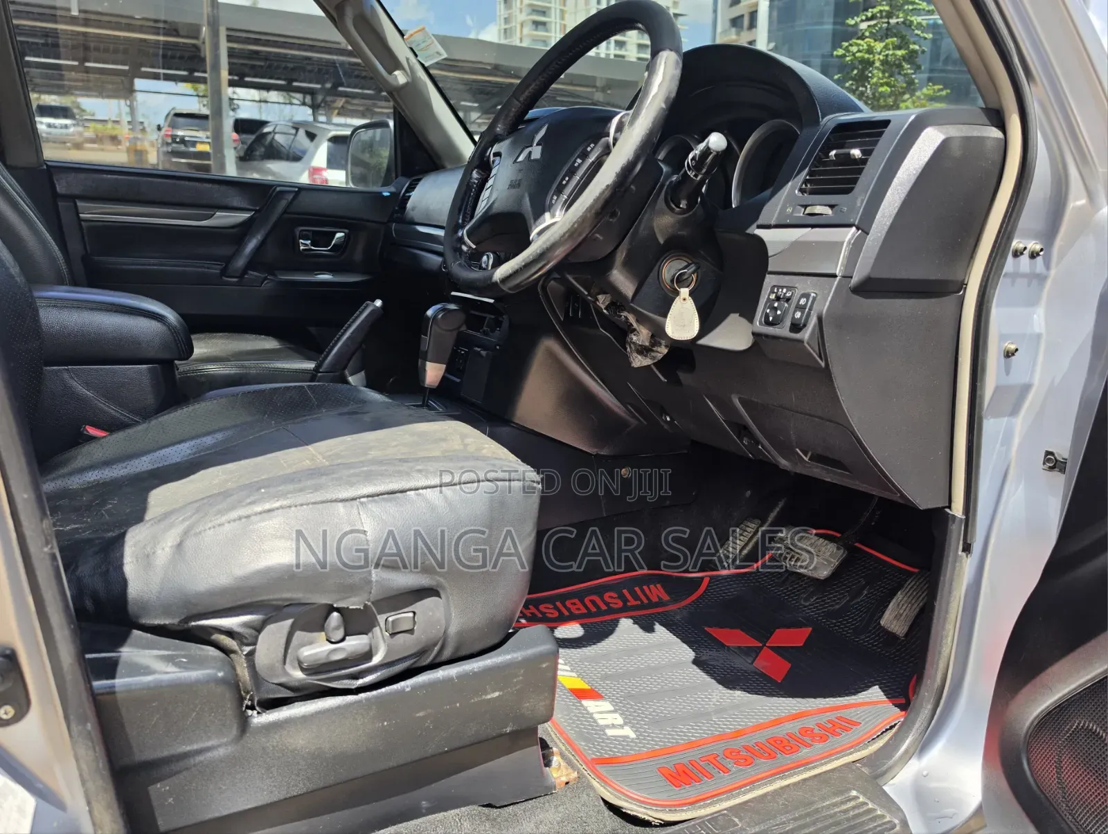 Mitsubishi Pajero 2005 Silver