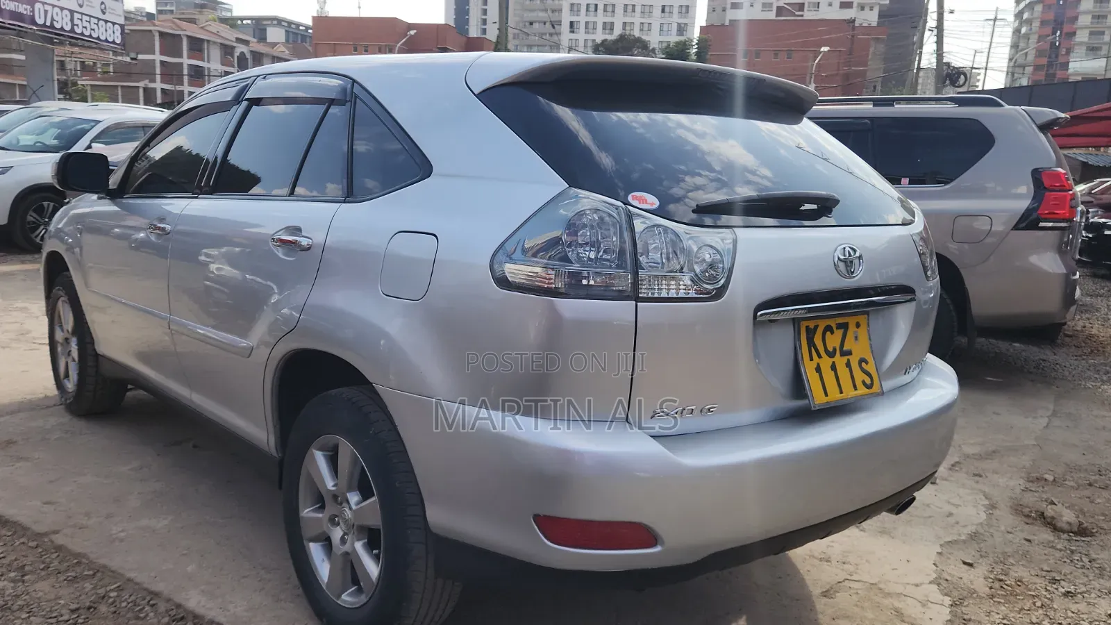 Toyota Harrier 2.4 2013 Silver