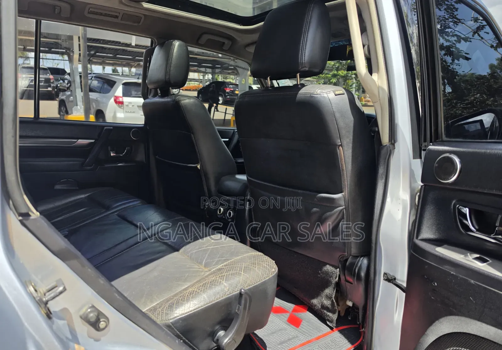 Mitsubishi Pajero 2005 Silver