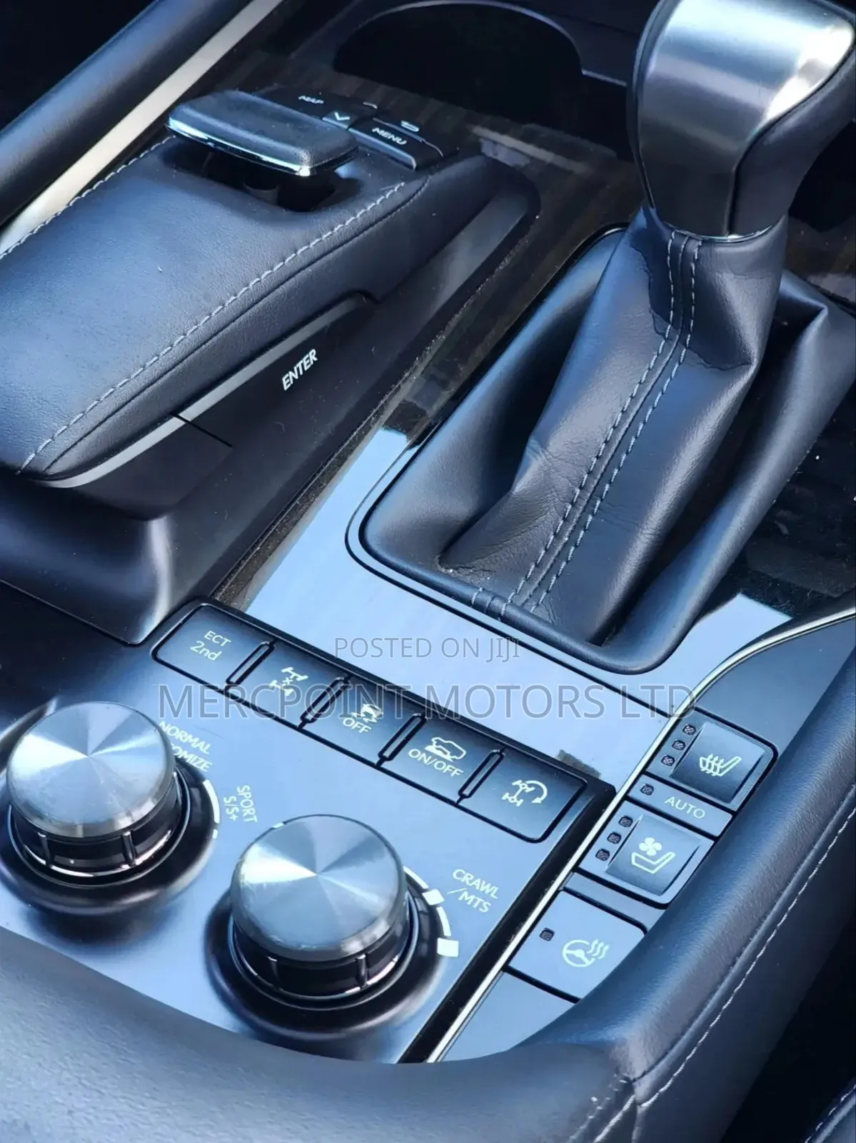 Lexus LX 2019 Off white