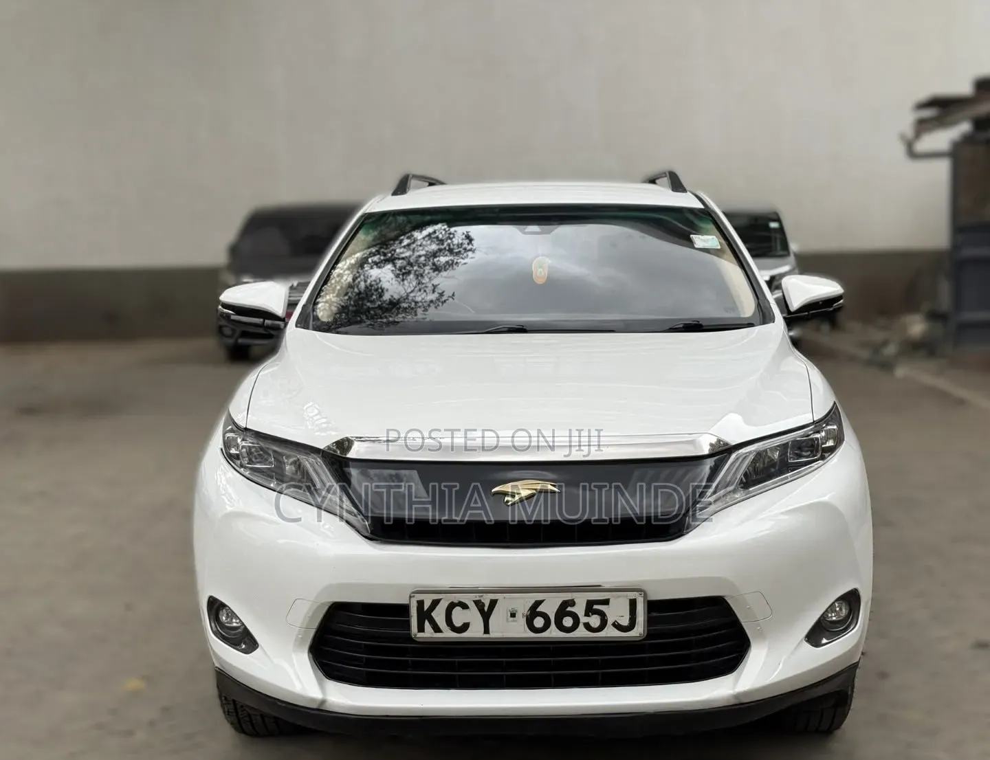 Toyota Harrier 2014 White