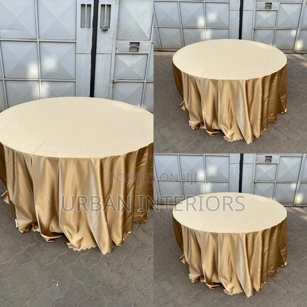 Gold Tableclothes Gold Tableclothes Gold Tableclothes - main view