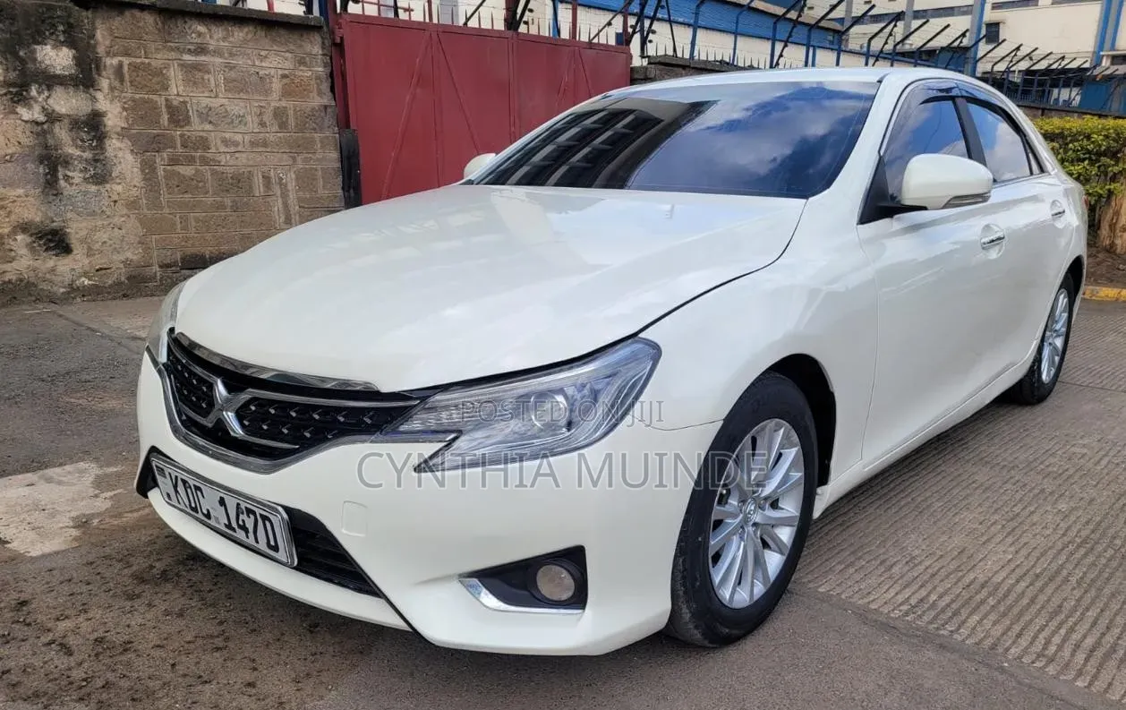 Toyota Mark X 2014 White